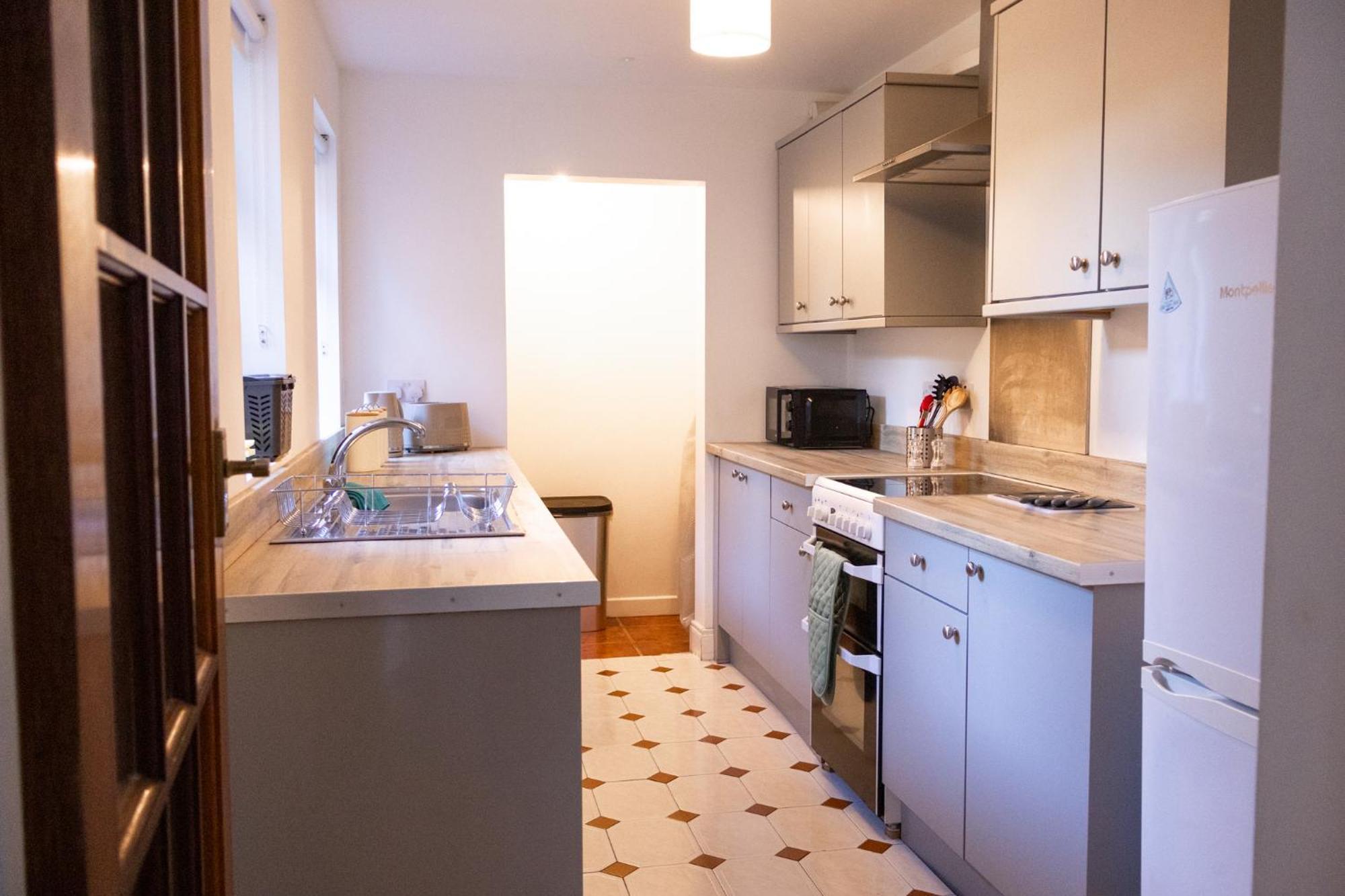 Victoria Road Guesthouse Белфаст Экстерьер фото